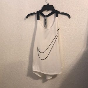 Nike workout tank